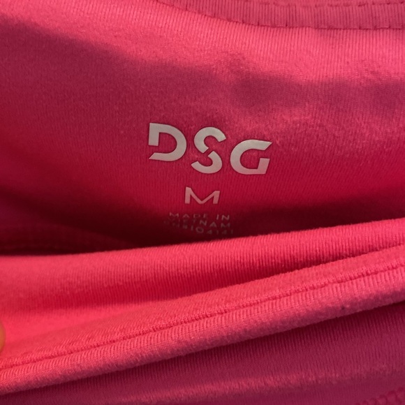 Pink active skort - Picture 3 of 6